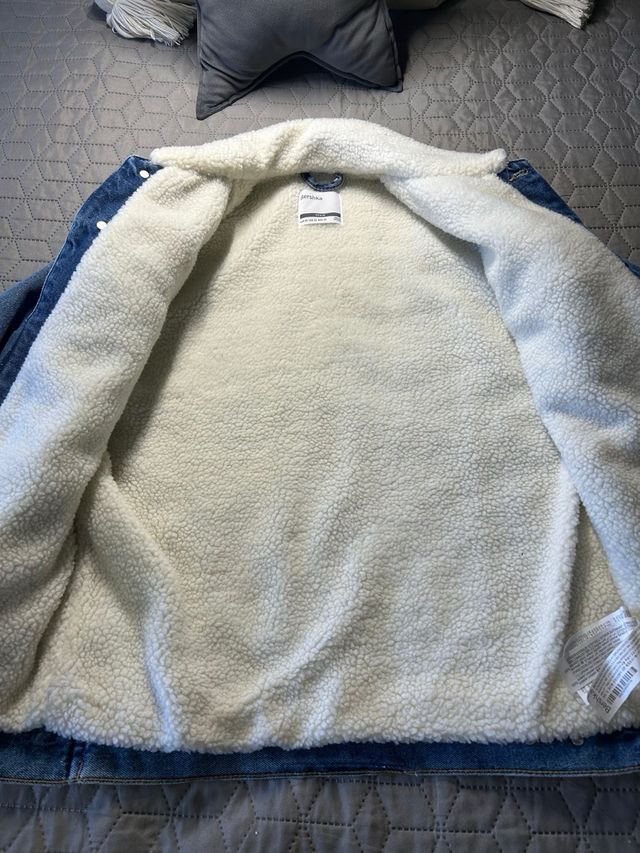 Chaqueta Vaquera Borrego Bershka Azul