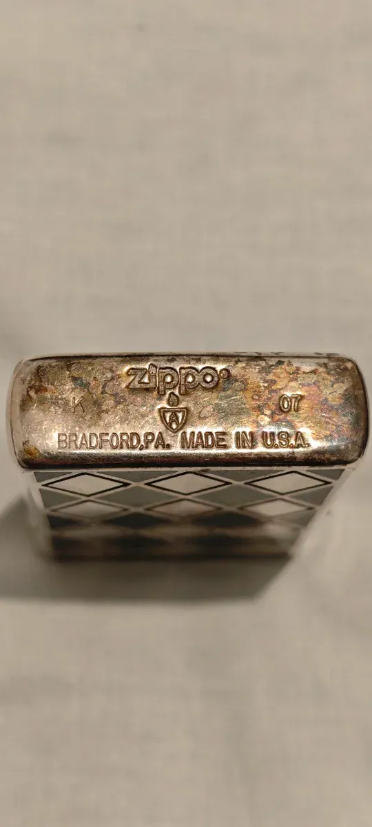 Accendino Zippo Armor Vintage Diamanti Verdi