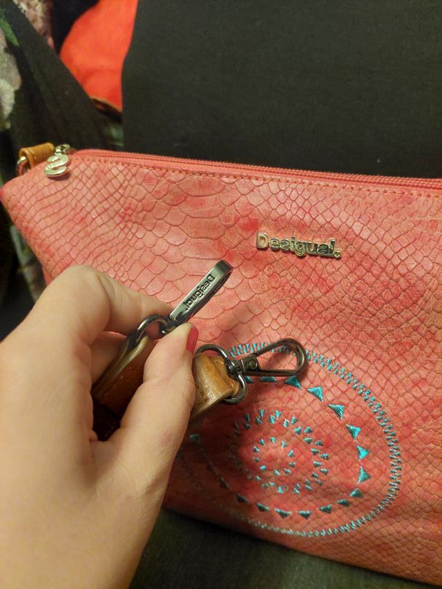 Tracolla Desigual nuova