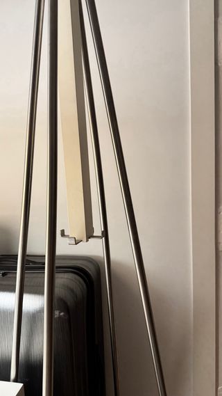 Perchero de pie IKEA EKRAR