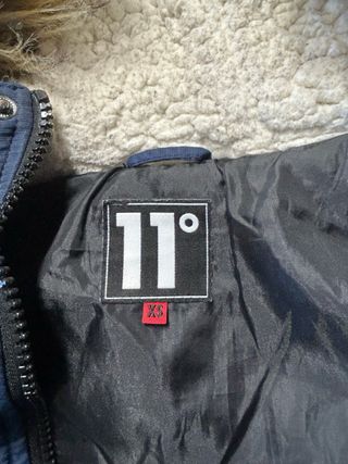 Chaqueta 11 Degrees Azul con Capucha