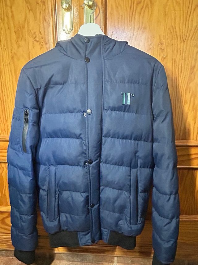Chaqueta 11 Degrees Azul con Capucha