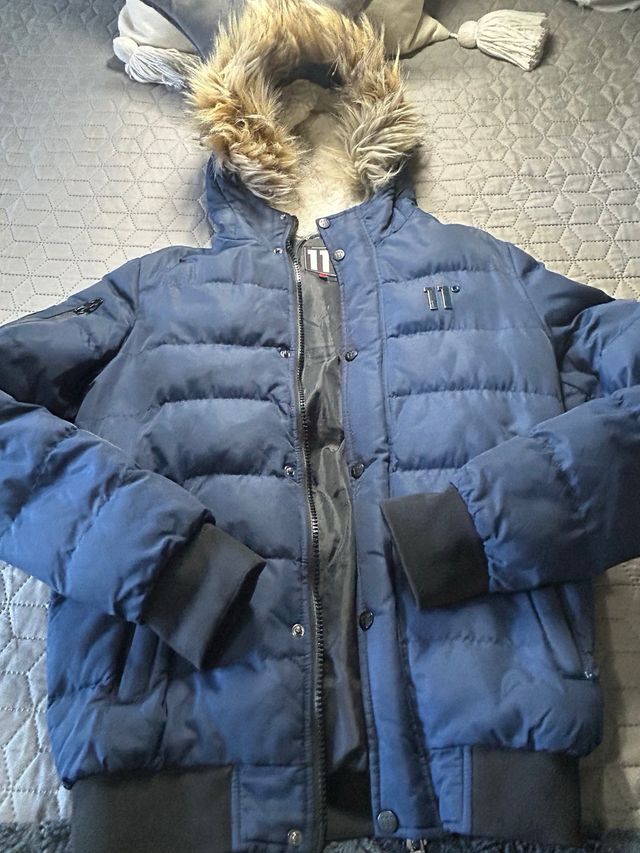Chaqueta 11 Degrees Azul con Capucha