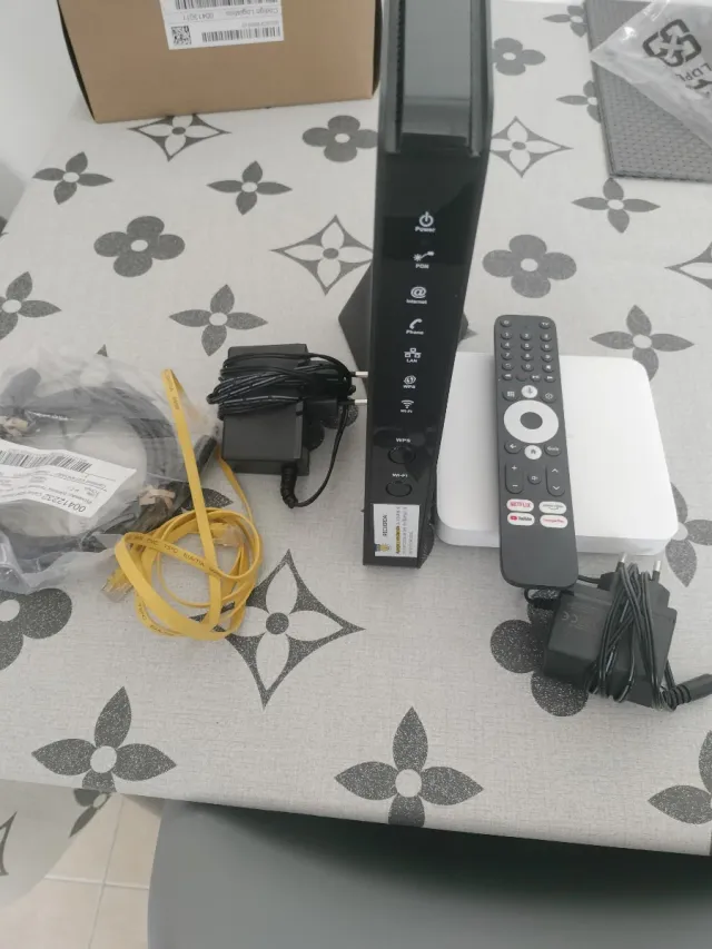 Router y decodificador Yoigo