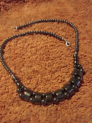 Collar de mineral Hematita natural color Negro