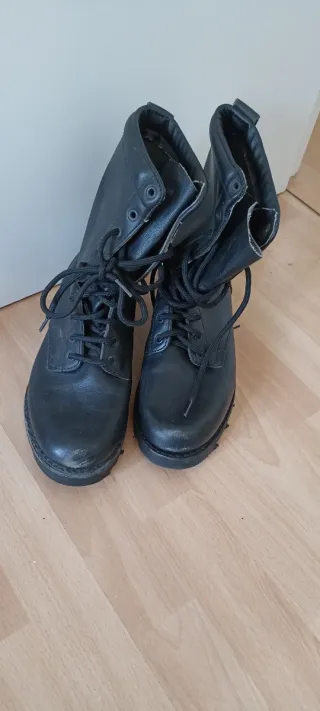 Botas militares negras talla 43