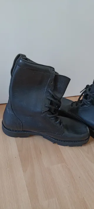Botas militares negras talla 43