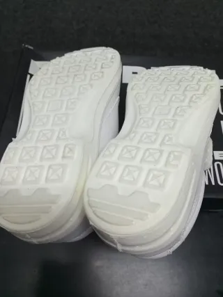 Zapatos Sanitarios Blancos talla 38 nuevos