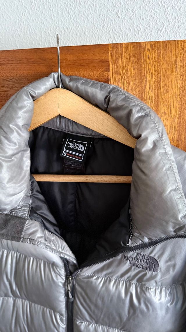 The North Face Abrigo Plumas Plata Negro