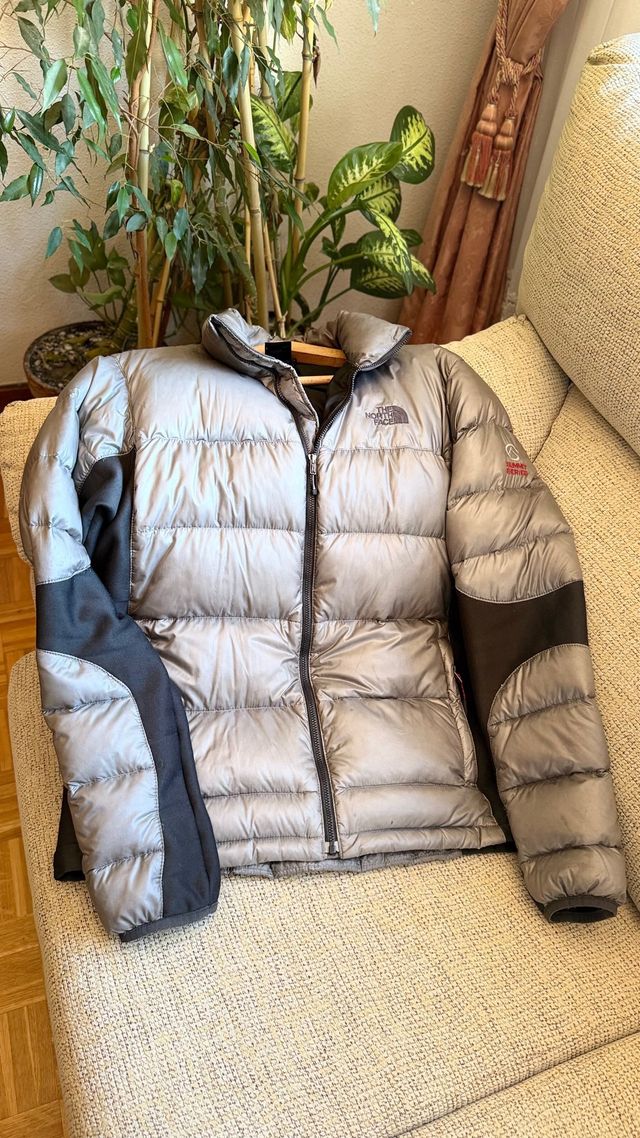 The North Face Abrigo Plumas Plata Negro