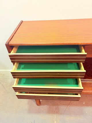 Aparador danés midcentury by Omann Junn 1960’s