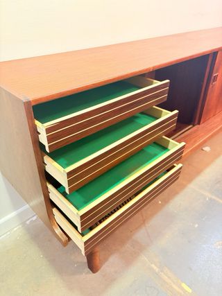 Aparador danés midcentury by Omann Junn 1960’s