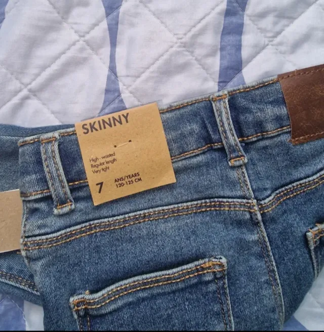Pantalón vaquero niña skinny