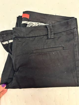 Pantalón Mango Negro Entallado