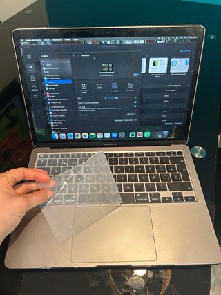 MacBook Air 13” Plata/Gris Espacial