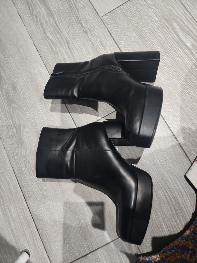 Botas Lefties Talla 39