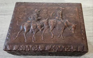 Joyero cuero repujado artesanal Don Quijote