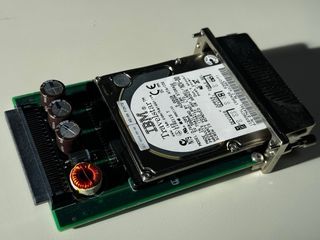 C2985B.Disco duro EIO para impresoras y plotter HP