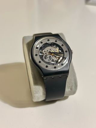Reloj Swatch Transparente Negro