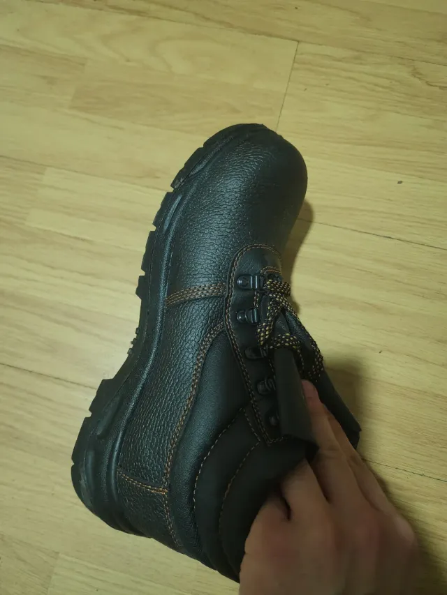 Botas de seguridad negras talla 42