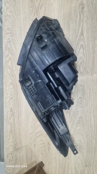 Faro derecho Hyundai i40 2016