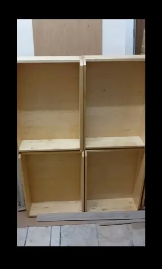 Cassetti per armadio in legno Ikea