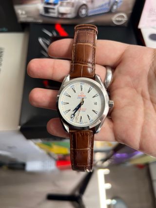 Reloj Omega Cuero Marrón y Plata