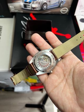 Reloj Omega Cuero Marrón y Plata