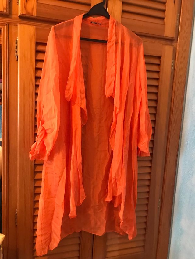 Camisola de playa naranja