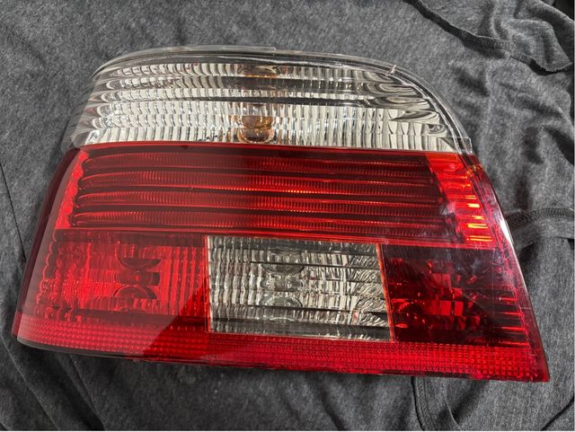 Piloto Trasero Izquierdo BMW E39