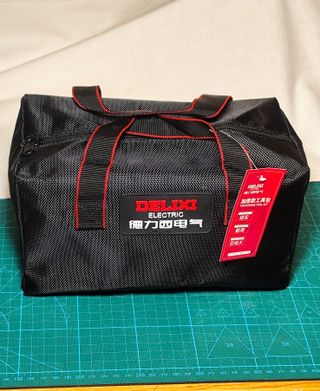 Bolsa pequeña negra herramientas 24x14x14cm. NUEVA