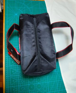 Bolsa pequeña negra herramientas 24x14x14cm. NUEVA