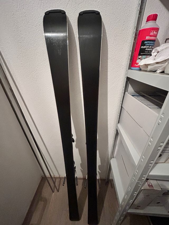 Esquís Elan 1,68 cm