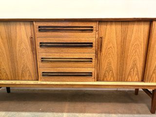 Aparador midcentury HW Klein Dinamarca 1960’s