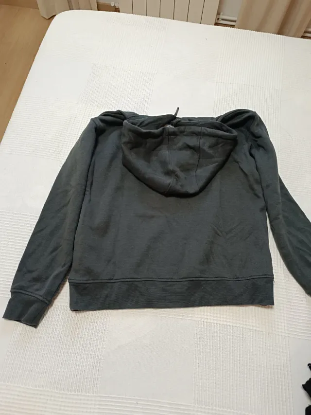 Sudadera Hello Kitty Gris