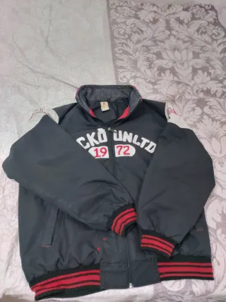 Sudadera Ecko Unltd. Negra y Roja