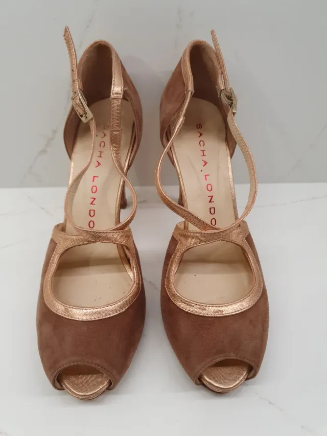 Zapatos tacón fiesta/novia T38 de Sacha London.