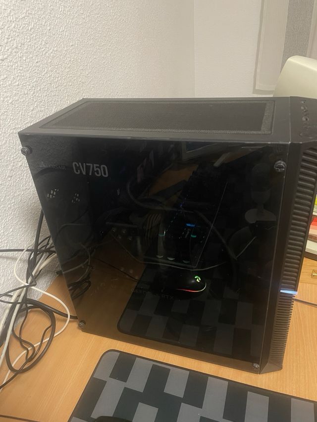 PC Gaming GTX 4060, i5-9600K, 16GB RAM