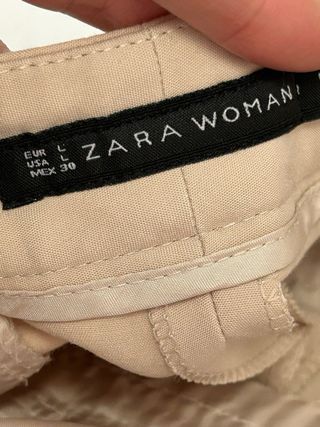 Pantalón pinzas beige trabajo