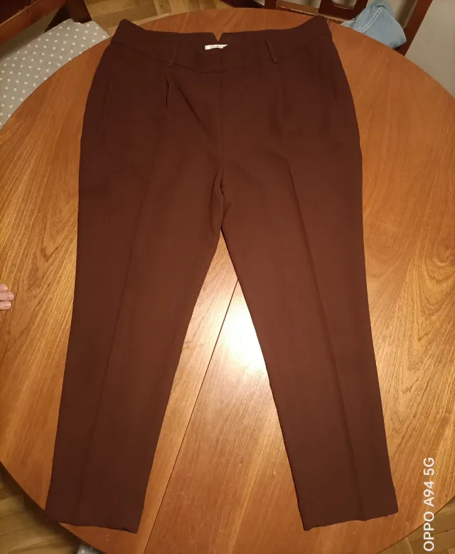 Pantalón Punto Roma Marrón