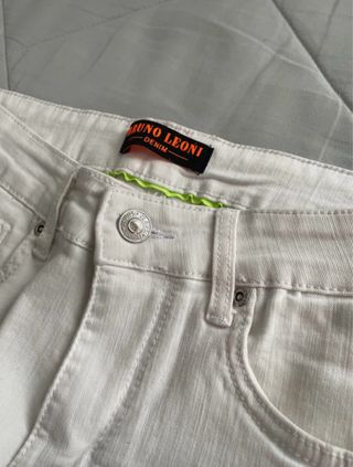 Pantalón vaquero blanco