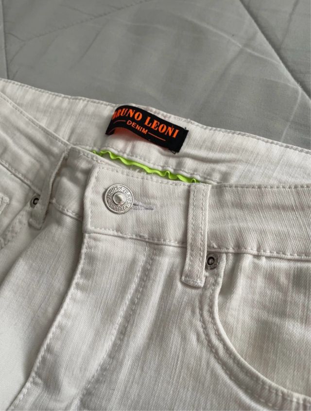 Pantalón vaquero blanco