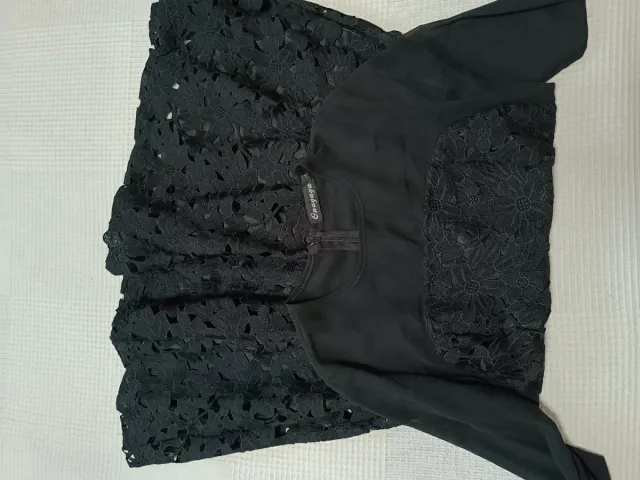 Vestido fiesta negro encaje manga larga