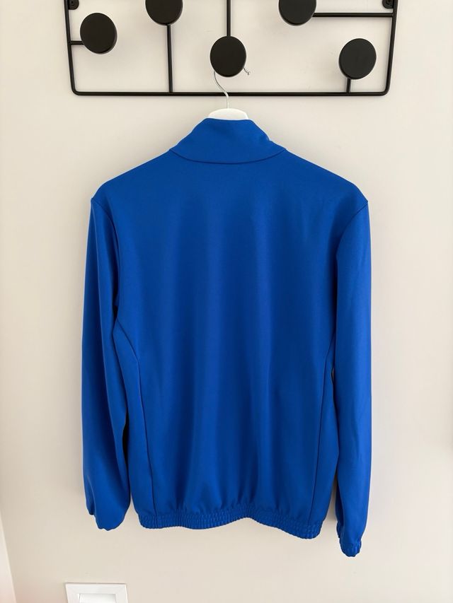 Chaqueta deportiva Asics azul