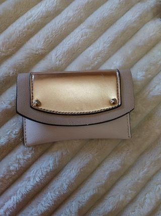 Bolso Guess con Cartera