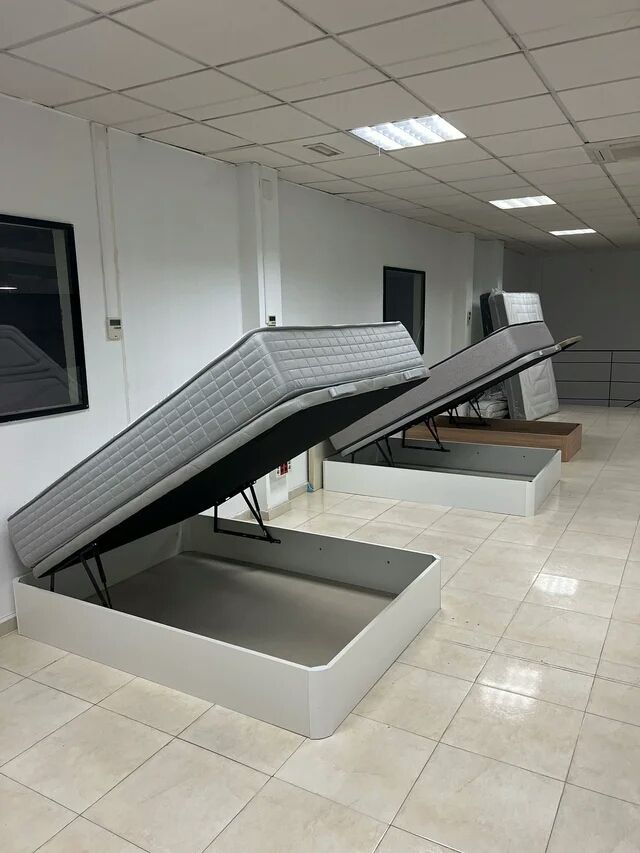 Canapés y colchones