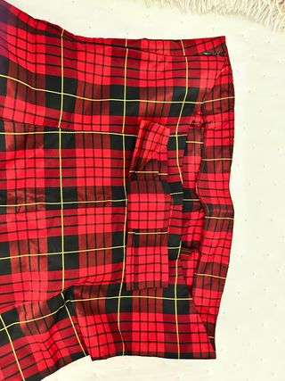 Vestido palabra de honor cuadros rojo T.38