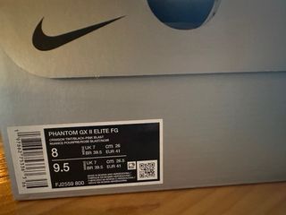 Botas de Fútbol Nike Naranja y Rosa