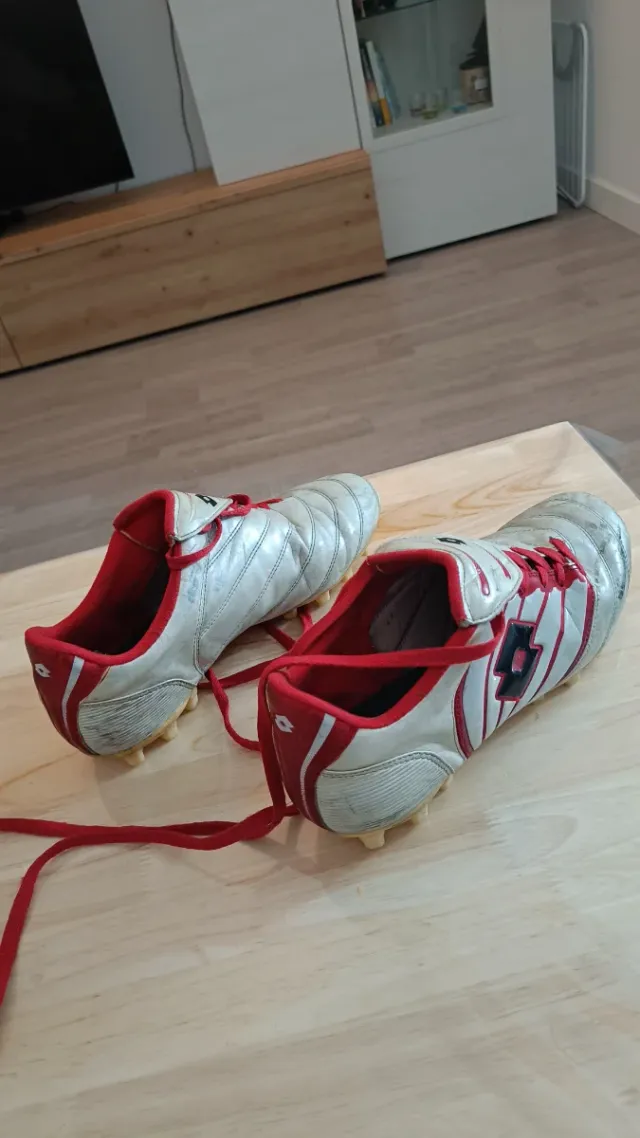 Botas de fútbol Lotto Talla 41