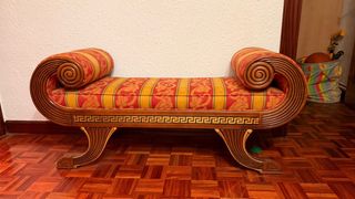 Diván estilo clásico tapizado